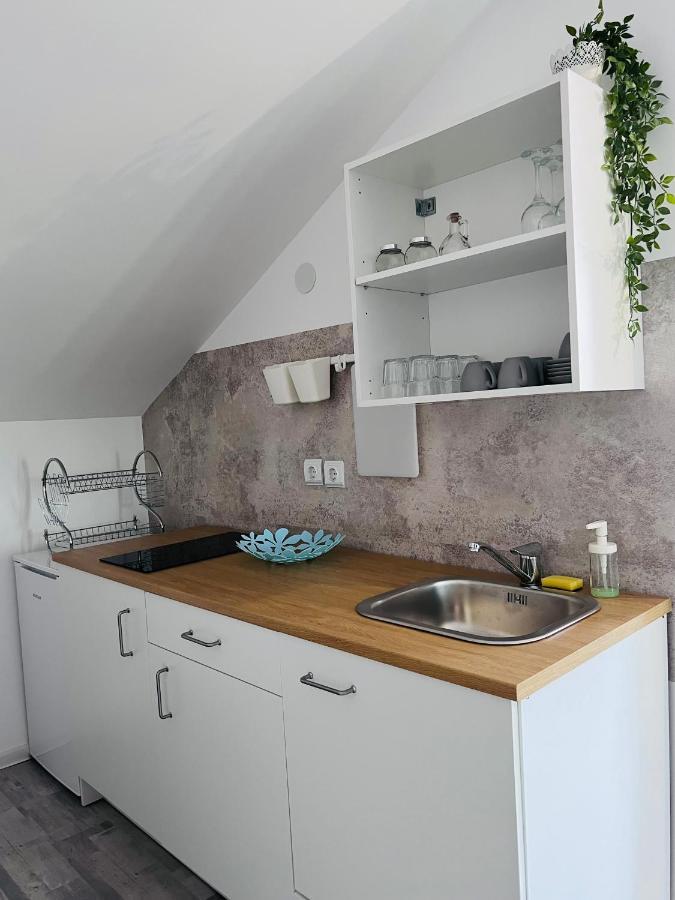 Apartman Castle Tusilovic Esterno foto